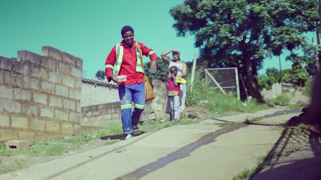 DJ Ngwazi _ Master KG - Uthando (Official Music Video) feat